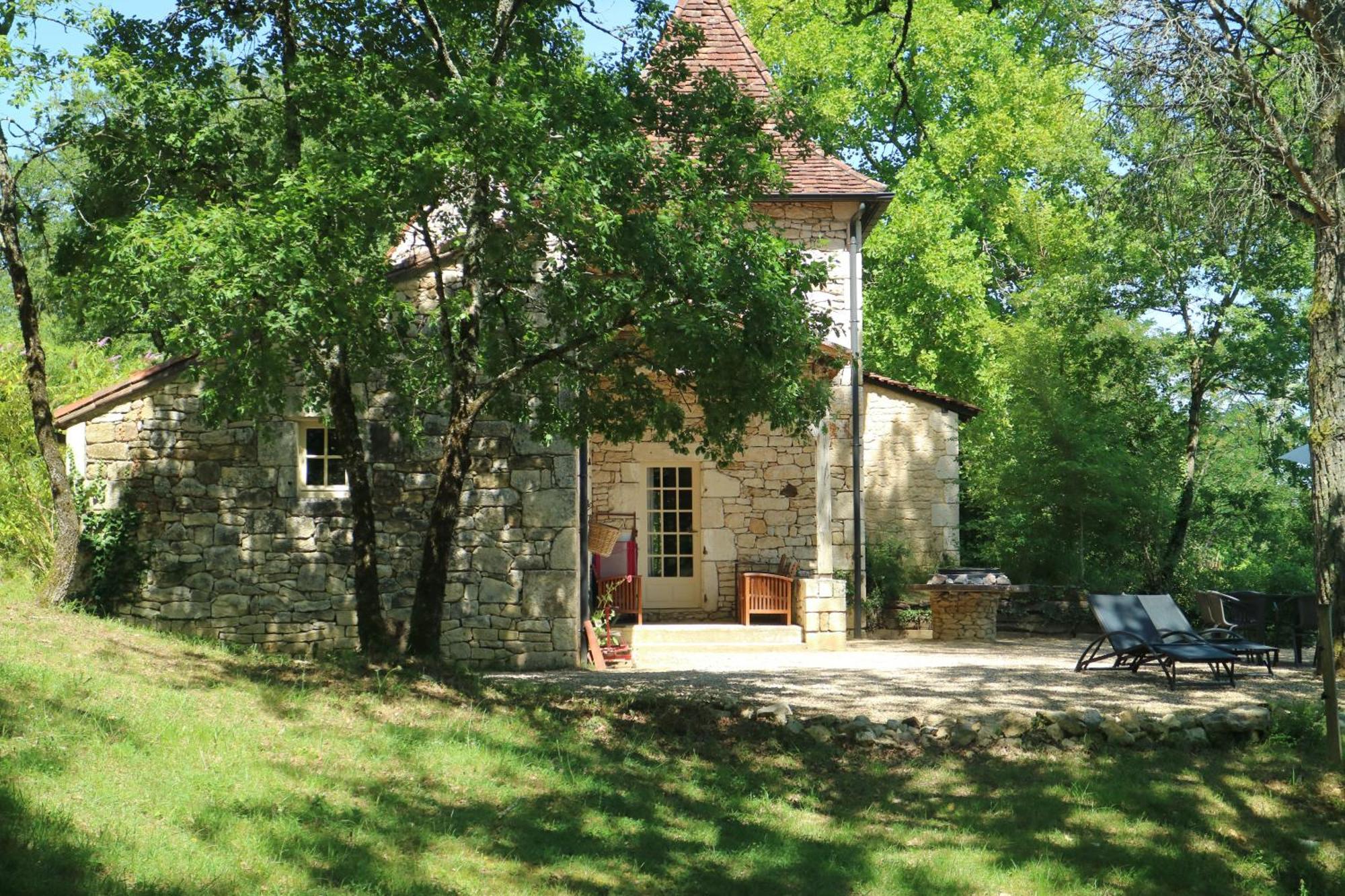 Les Bernardies Simeyrols Exterior photo